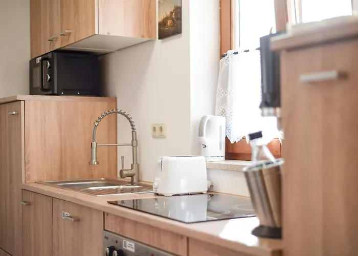 Apartmán Fewo-lavees Moderne Zentrale Nahe Omv Wacker Kliniken Burg -eigener Eingang-schluesselloser Check In Burghausen